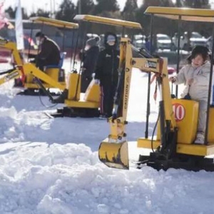 雪地挖掘機(jī)